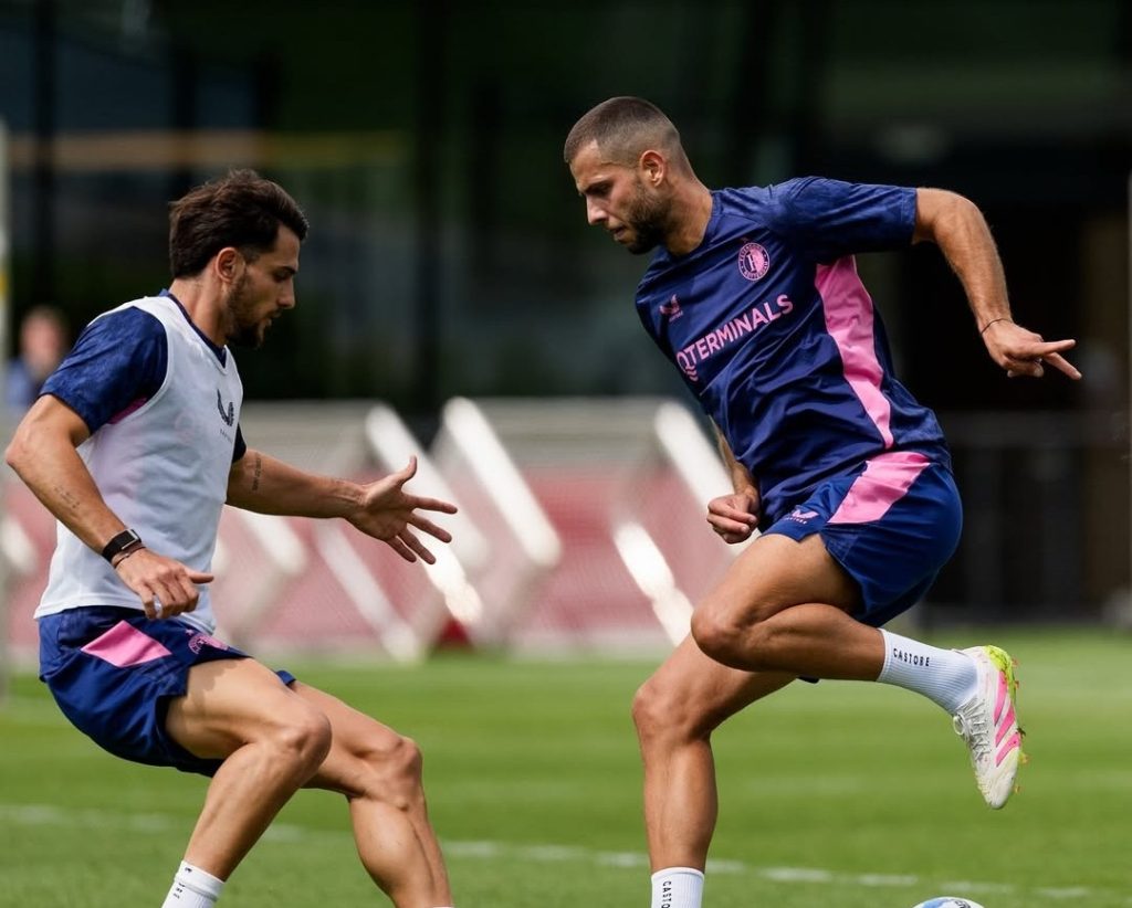 Bek Incaran Inter David Hancko