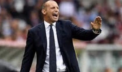 Pelatih AC Milan Allegri